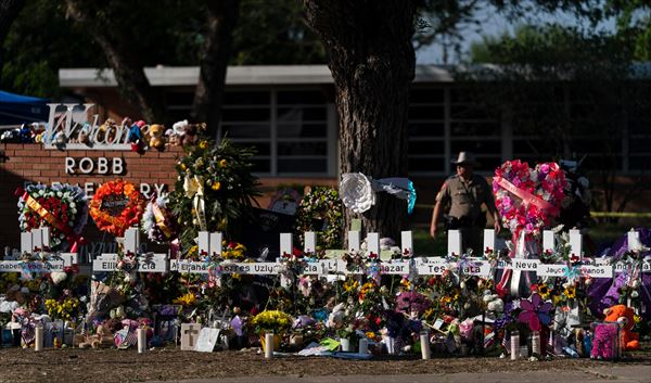 町山智浩　テキサス州小学校銃乱射事件と銃規制問題を語る
